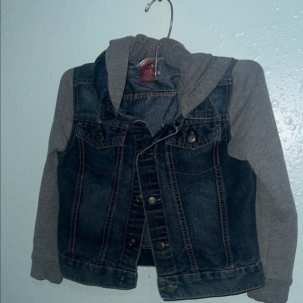 Arizona Jean Company Blue and Gray Hybrid Jean Jacket